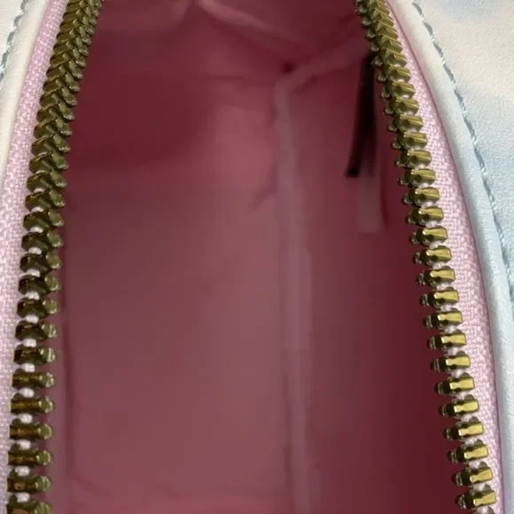 Loungefly Mickey and Minnie backpack - Picture 5 of 6